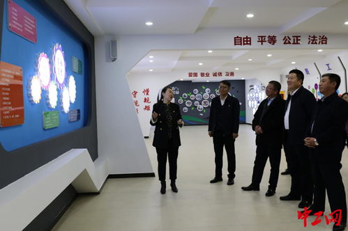 内蒙古自治区厂务公开民主管理工作第三互检组深入赤峰市开展互检工作